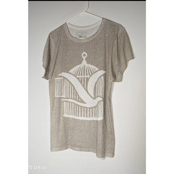 lithograph Tops - Lithograph Shirt Bird Flying Out of Cage Womans XXL Wearable Art